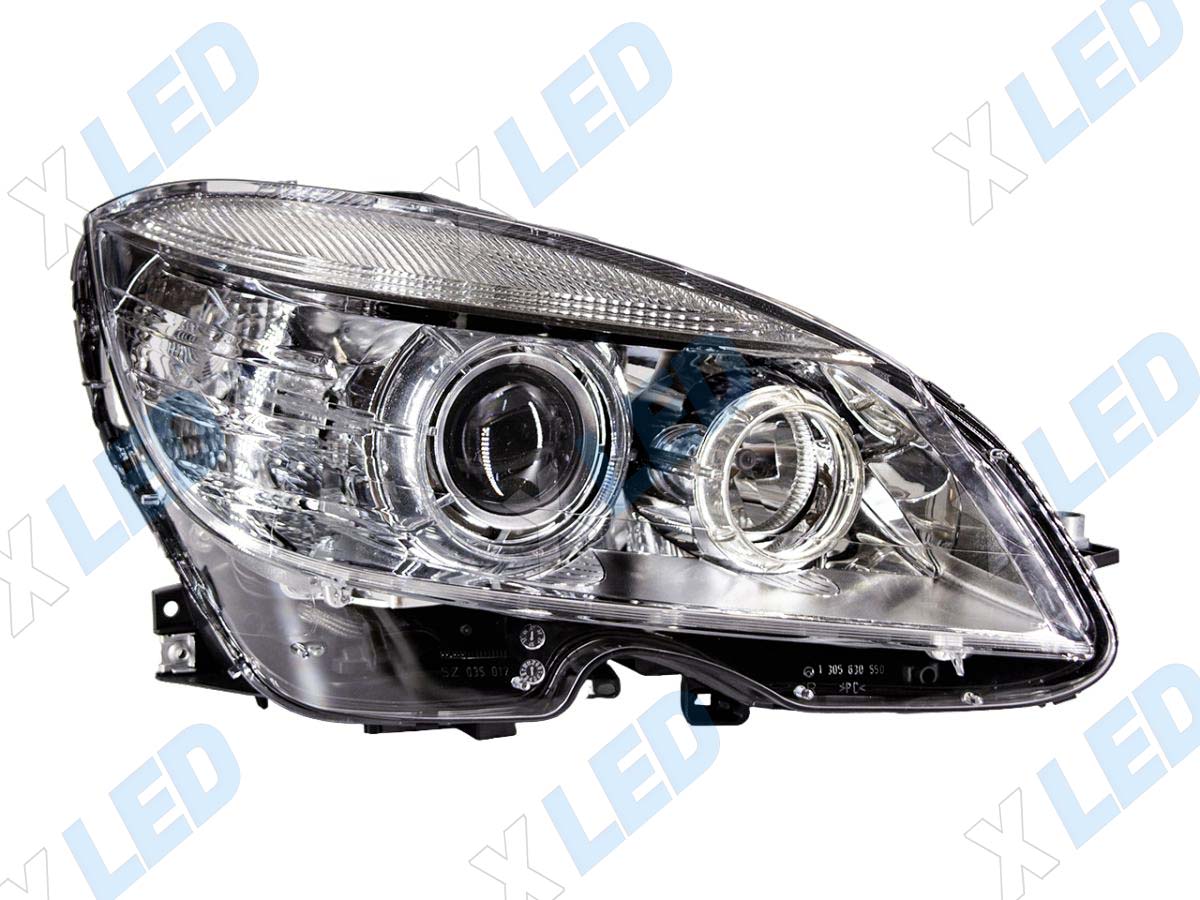 Фара Mercedes C-class W204 (2008-2010) Ксенон (правая) (с регулируемым рулевым управлением)
